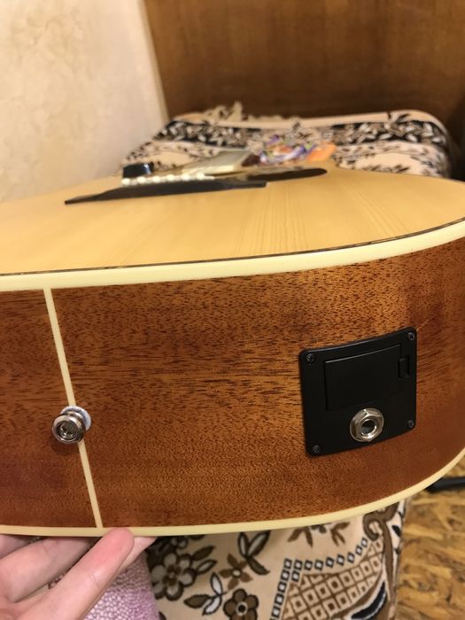 Електроакустична гітара cort ad880cens