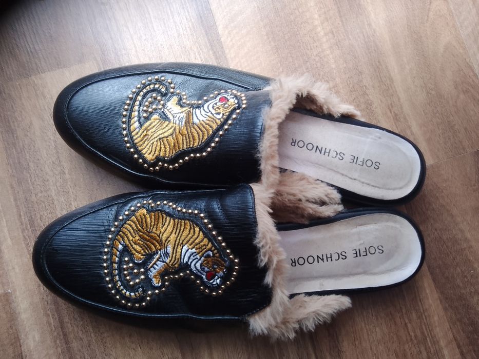 Sofia shnoor mule 38
