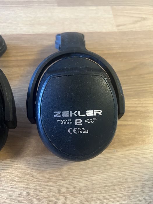 Nauszniki nahełmowe Zekler