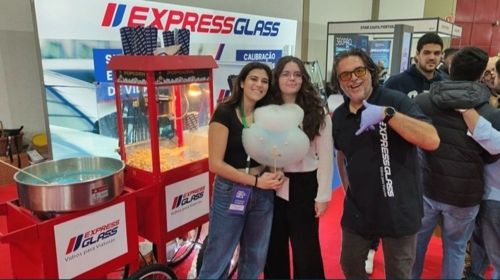 Carrinhos Pipocas/Algodão doce c/ Arte.
Eventos.
-Activacao me marcas.