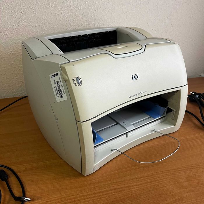 Лазерний принтер HP чорно-білий робочий Б/в LaserJet 1200