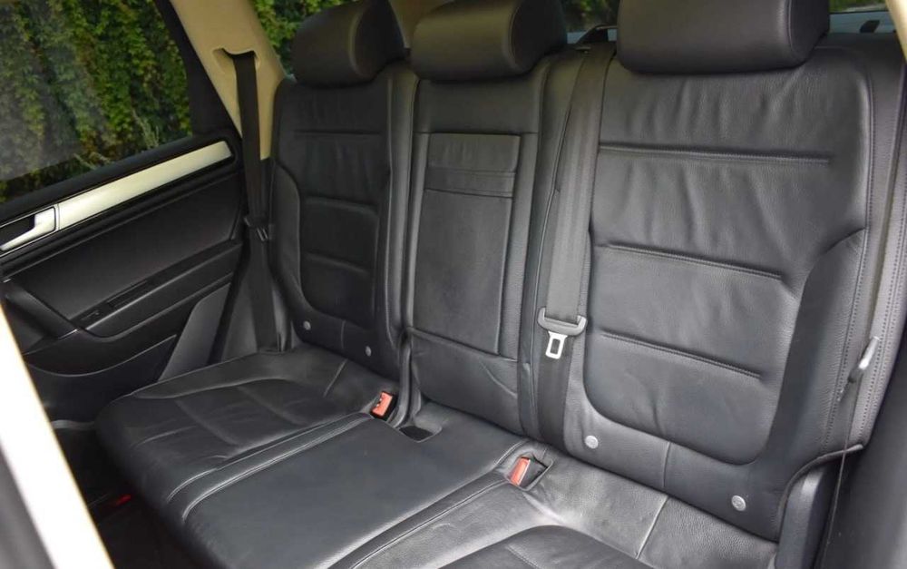 Volkswagen Touareg 2016 року