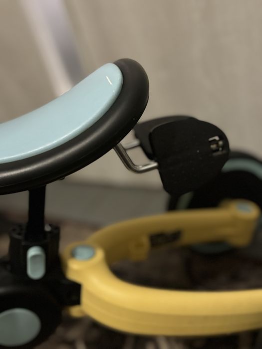 Продам біговел KiderKraft 4Trike