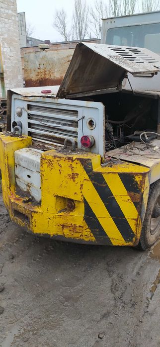 Львівський Навантажувач 5т