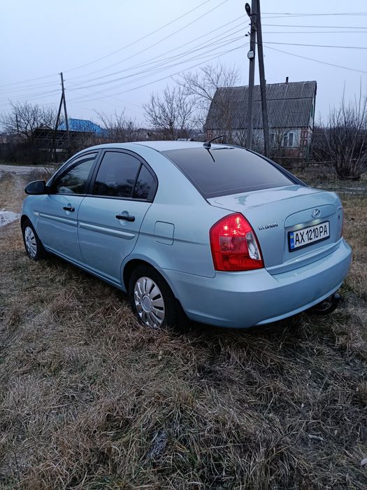 Продам hyundai accent