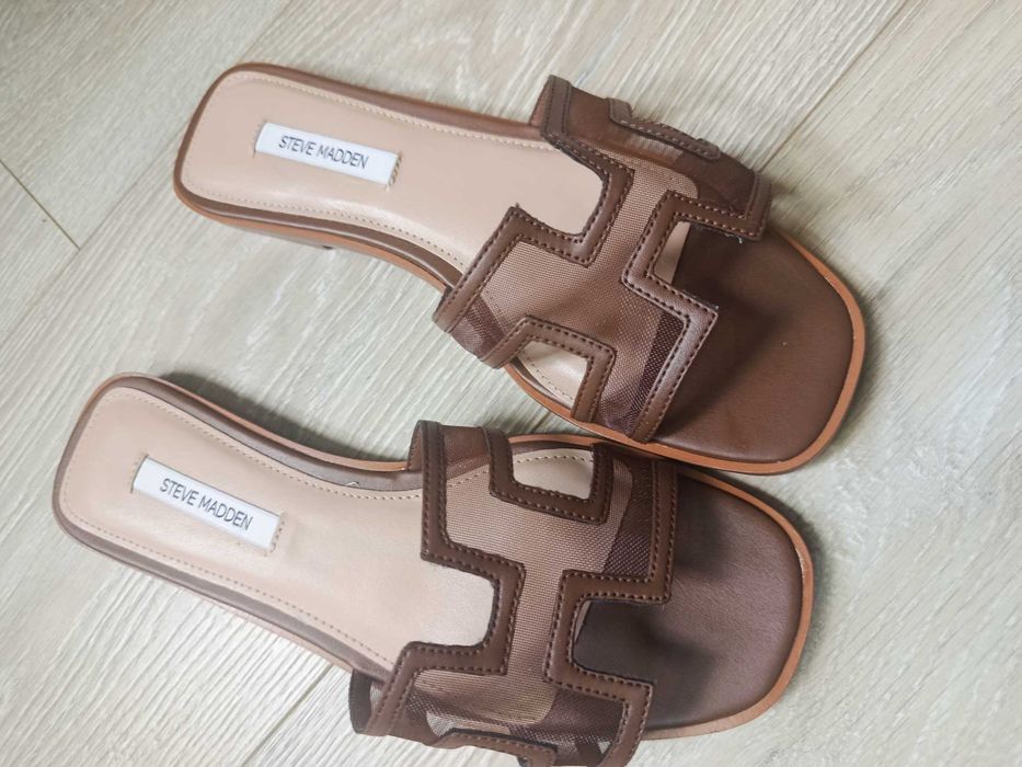 Жіночі шльопки Steve Madden ,38 р європейський