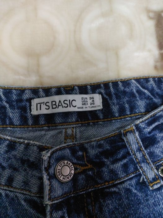 Джинси нові широкі