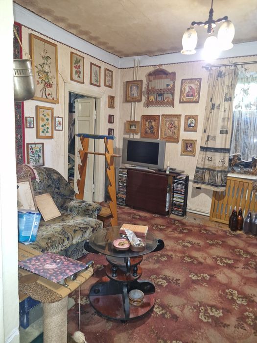 Продам 4 ком.кв.Сталинка  ИВАНОВСКАЯ/ВИЛЬНЮССКАЯ 11.999у.е.рядом парк ЗТЗ