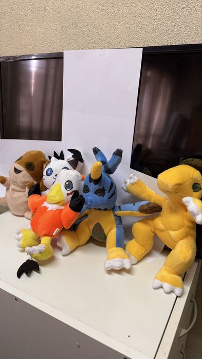5 peluches Digimon 24 cm altura