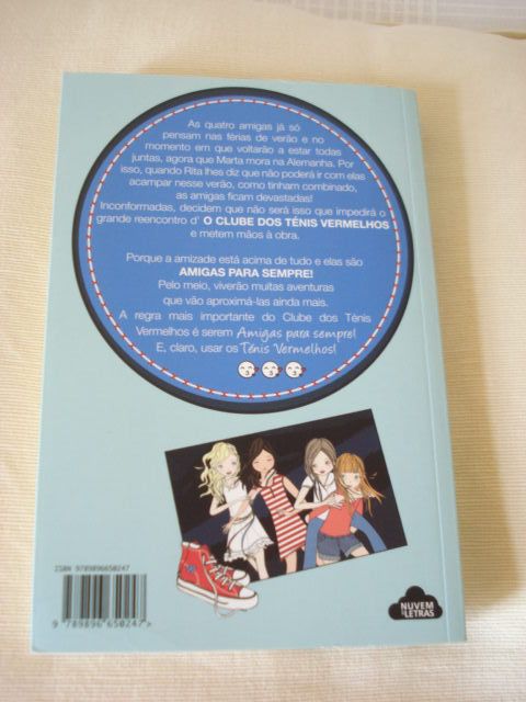 O Clube dos Ténis Vermelhos-Amigas para Sempre