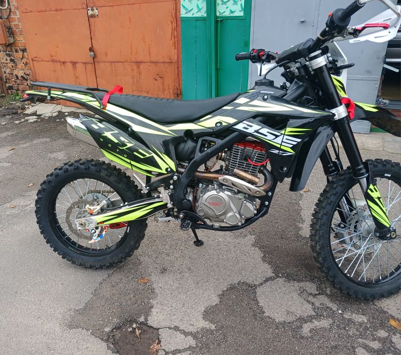 BSE J 11 Enduro..