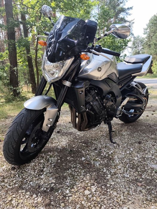 Super Moto Yamaha FZ1N