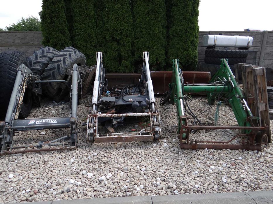 Ładowacz czołowy Massey Ferguson Mailleux Faucheux
