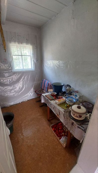 Житло БЕЗКОШТОВНО у частному домі (можливо для пенсіонерів)