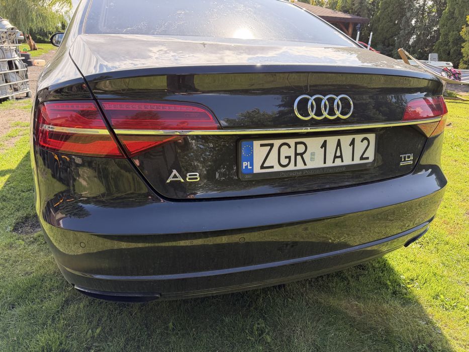 Audi a8d4 lift uszkodzony silnik.