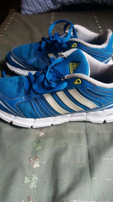 Кроссовки adidas оригинал