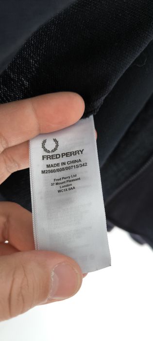 Лонгслів на блискавці Fred Perry (XL) заміри в описі