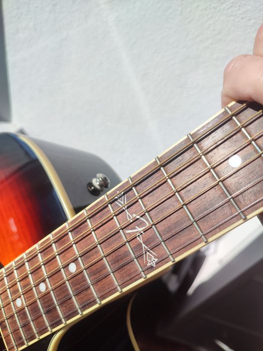 Fender Electro Acústica T-Bucket 300 CE