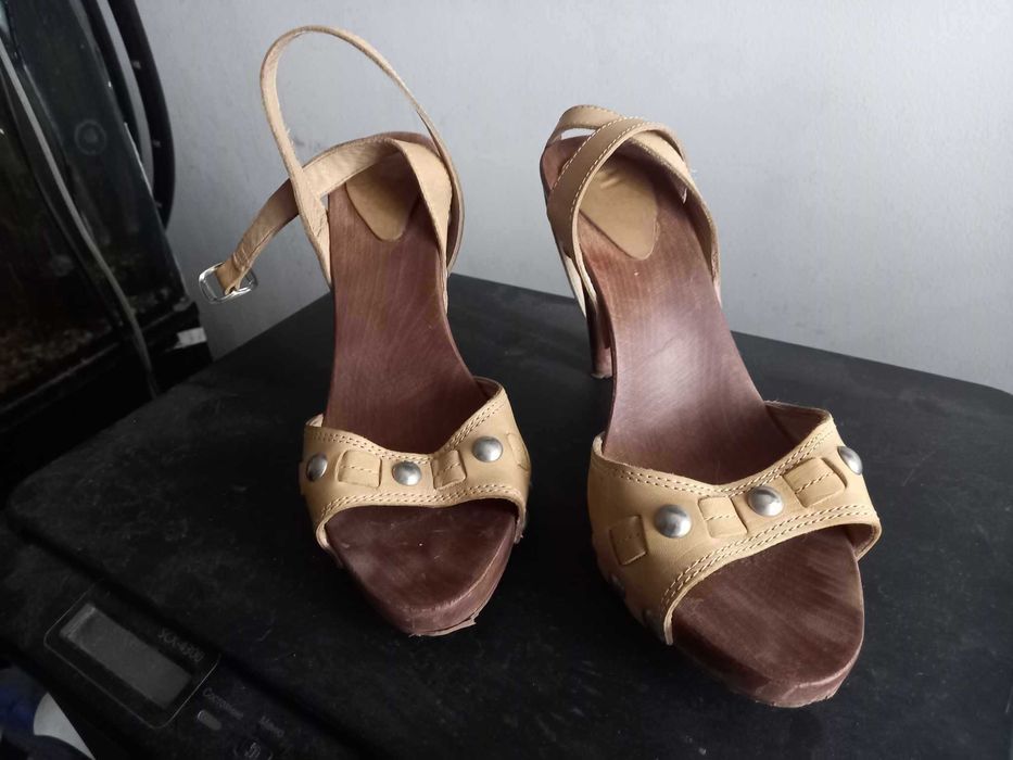 Босоножки женские Dolce gabbana оригинал.