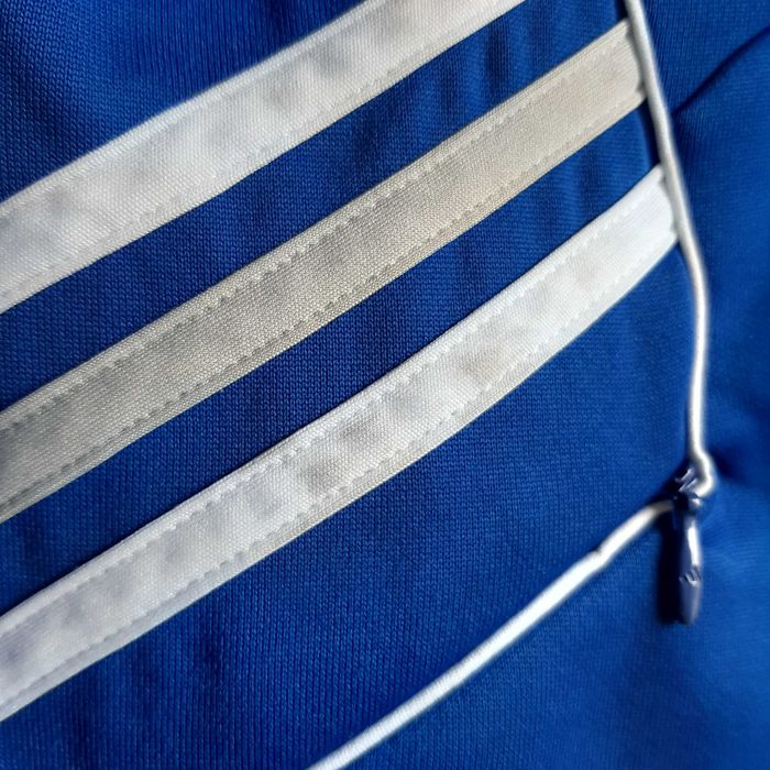 Adidas - damska niebieska bluza, rozm. 36
