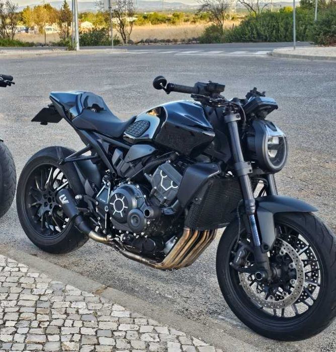 Cb1000r 2024 Nova de Garagem