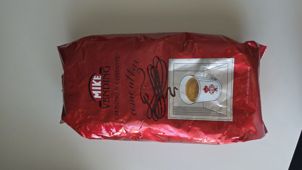 1 kg aromatycznej włoskiej kawy ziarnistej