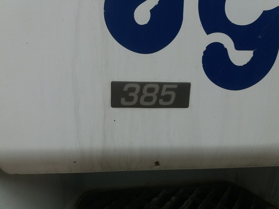 Тягач Рено преміум