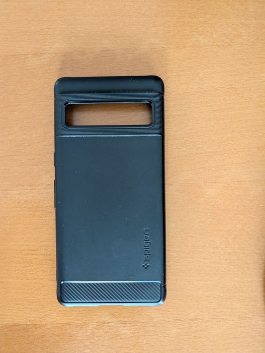 Etui Pixel Pro 7 Spingen bdb używane