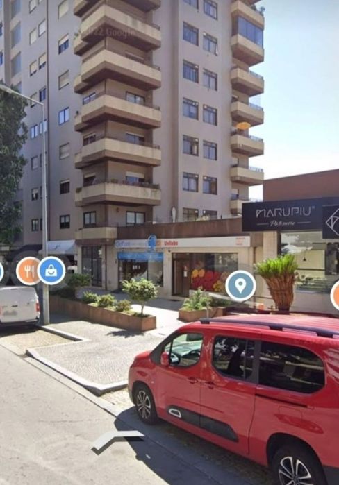 Arrenda-se Garagem  Fechada (Centro Famalicão)