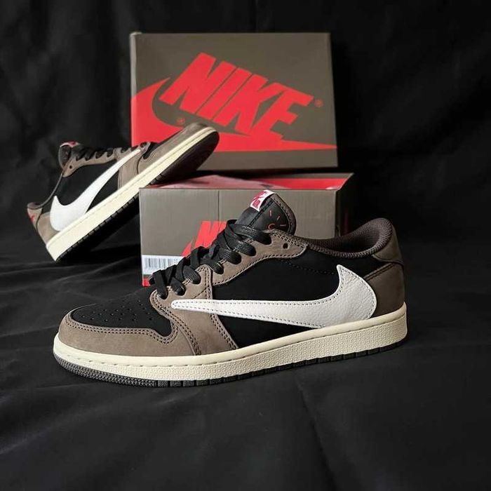 Jordan 1 Retro Low OG SP Travis Scott Mocha R.39