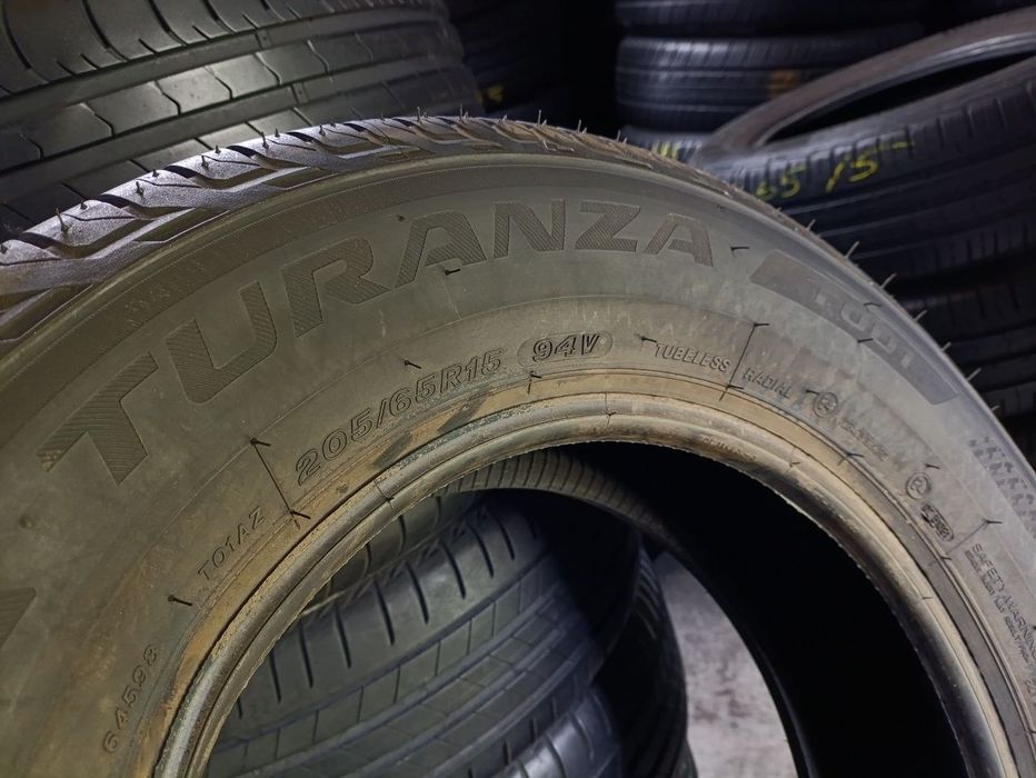 Нові 205 65 15 94V Bridgestone Turanza T001