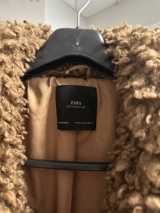 Трендова шубка ZARA