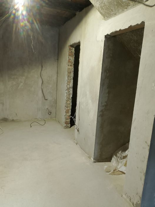 ,, ЦІНУ ЗНИЖЕНО,,,ЦІКАВА, ЗРУЧНА, двоповерхова квартира