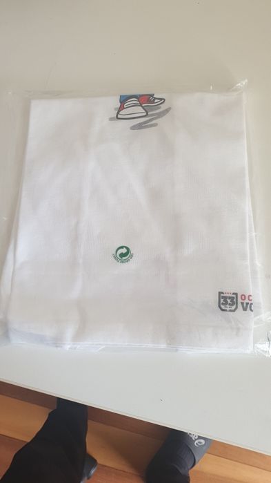 T-shirt oficial S.L.Benfica "Eu sou Campeão" 33