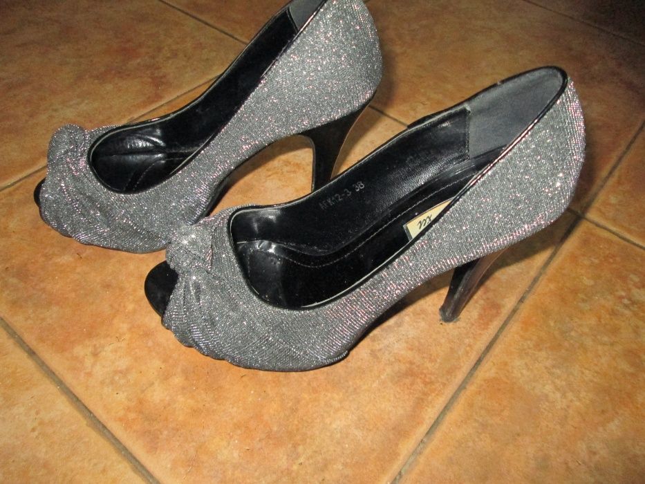 sapatos como novos n 38