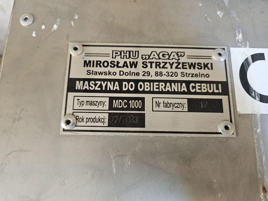 Maszyna do obierania cebuli