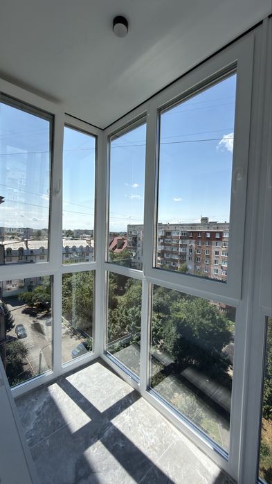 Продаж 3-кімнатної квартири з новим ремонтом у Росвигові, Мукачево.