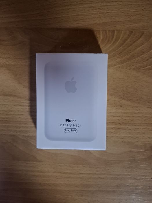 Компактний та легкий
Підтримка MagSafe
Зручна зарядка на ходу
Сумісність із iPhone
Підтримка MagSafe
Зручна зарядка на ходу
Сумісність із iPhone