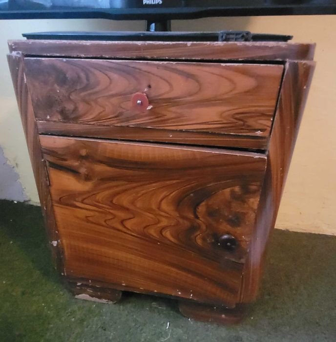 Stare zabytkowe meble