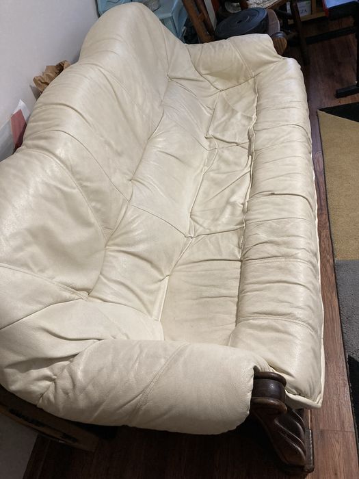 Dwie skorzane sofy 3 + 2