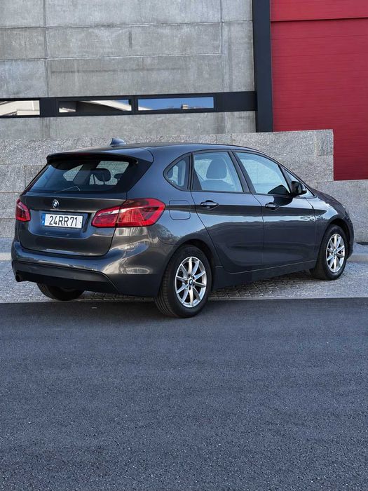 BMW 214d Active Tourer 1.5 Diesel 95cv foto 4