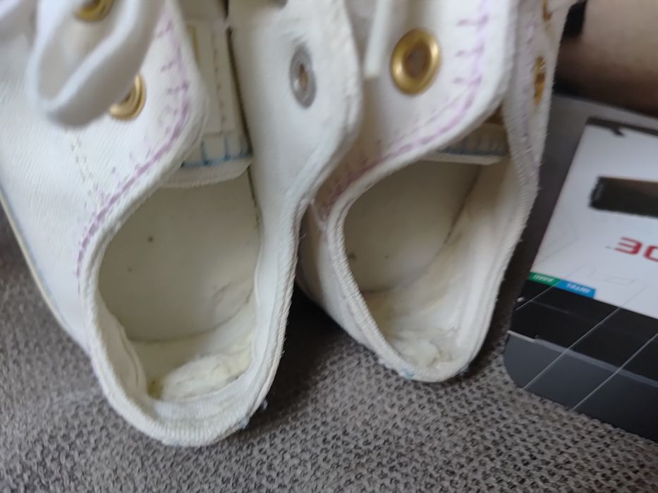 Białe converse na podeszwie all star chuck taylor ox lift