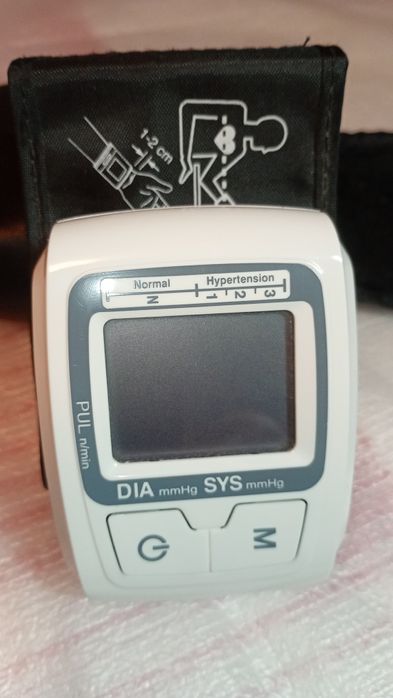 Medidor de Tensão Arteiral Digital de Pulso