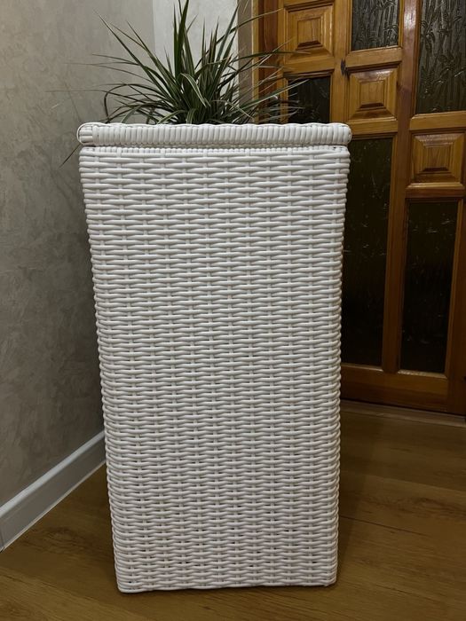 Корзина для білизни