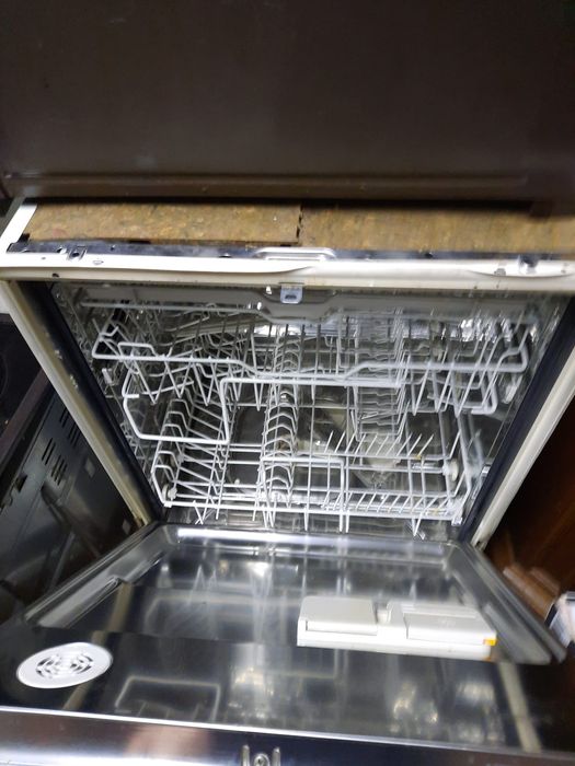 Urządzenia AGD do zabudowy BOSCH / Miele