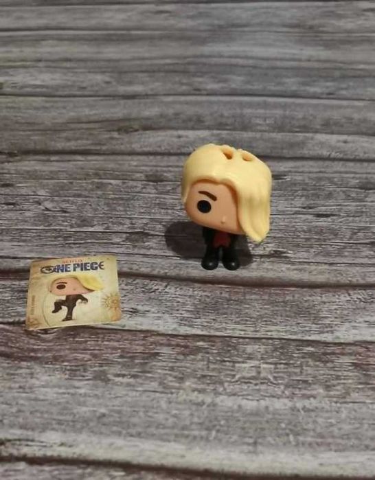 one piece kinder joy figurka Vinsmoke Sanji