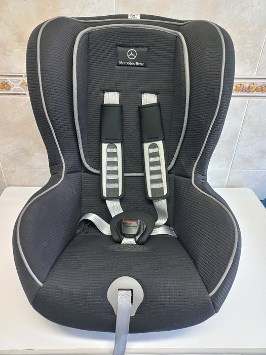 Cadeira para bebê - Mercedes Benz