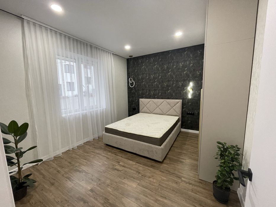 СВІТЛО Є!!! Здам в оренду будинок з автономним електроживленням