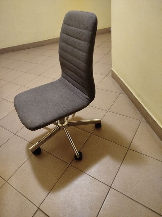 Sprzedam fotel obrotowy