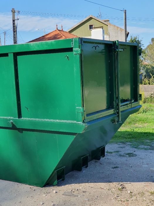 CONTENTORES de 15m³ MULTIBENNE de correntes com 2 portas a 1 metro de altura novos e usados